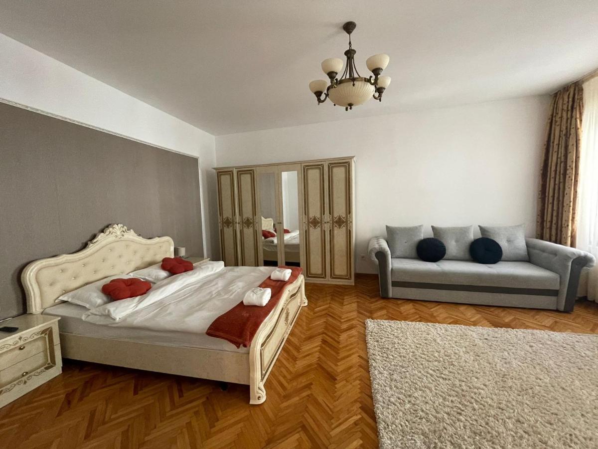 Londof Schei Apartments - Downtown Braşov Exterior foto